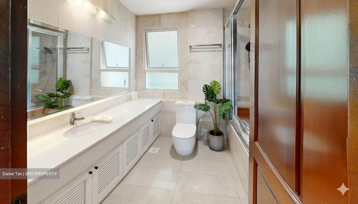 Pasir Panjang Road (D5), Condominium #503938041